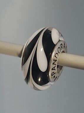 Authentic Pandora Retired Black and White Swirl Murano Glass Charm – 790676
